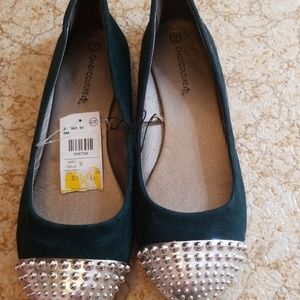 NWT women's flats